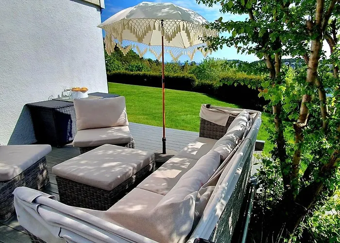 Villa Large Detached House, New Pool Our 24, 1-4 Families